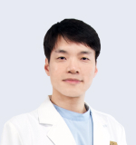 밝은세상안과 시력교정 전문의 프로필 사진